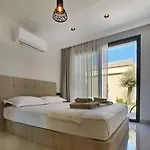 Otel Bellezza 4*